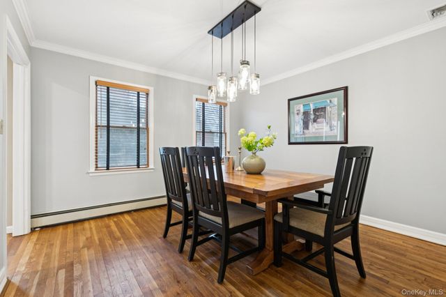 24 Cherry Place, Huntington, NY 11743