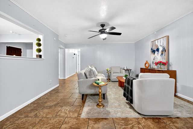 2906 Aurora Lane, Midland, TX 79707