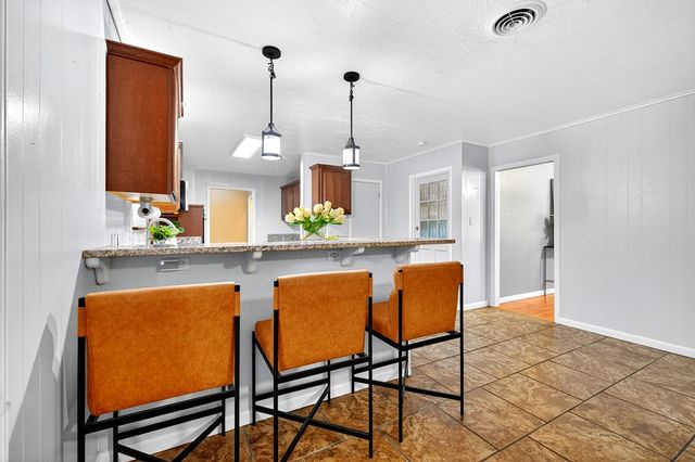 2906 Aurora Lane, Midland, TX 79707