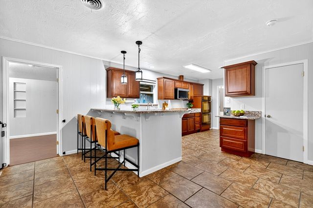 2906 Aurora Lane, Midland, TX 79707