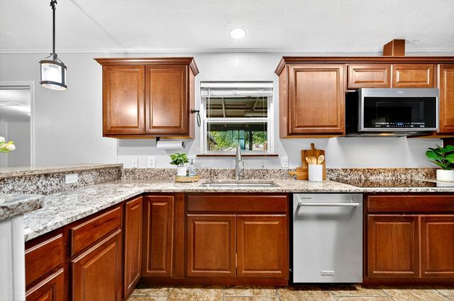 2906 Aurora Lane, Midland, TX 79707