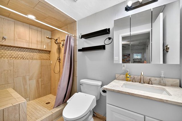 2906 Aurora Lane, Midland, TX 79707