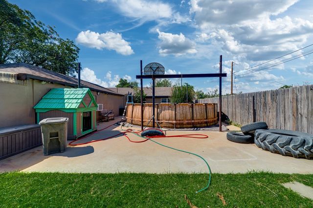 2906 Aurora Lane, Midland, TX 79707
