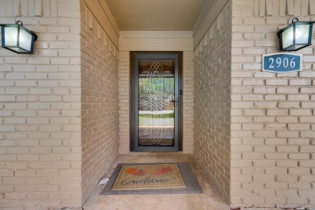 2906 Aurora Lane, Midland, TX 79707