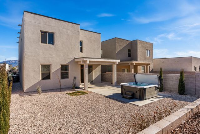 5765 Cosmo Court NE, Rio Rancho, NM 87144