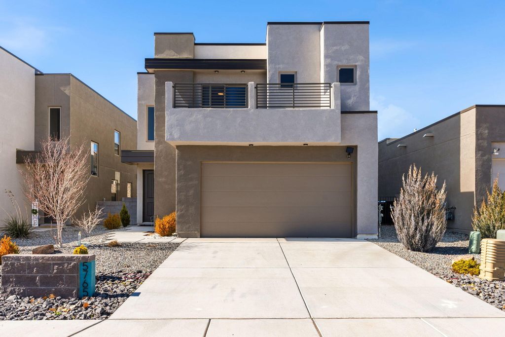 Image 1 of property listing at 5765 Cosmo Court NE, Rio Rancho, NM 87144