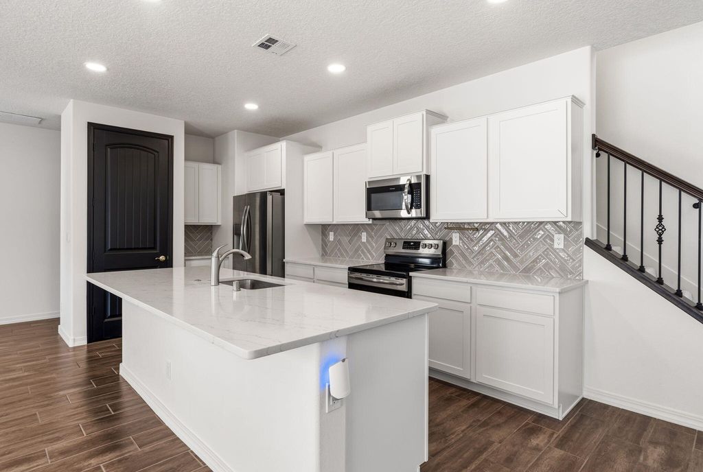 Image 16 of property listing at 5765 Cosmo Court NE, Rio Rancho, NM 87144