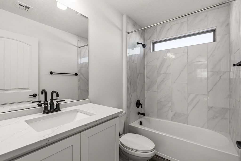 Image 29 of property listing at 5765 Cosmo Court NE, Rio Rancho, NM 87144