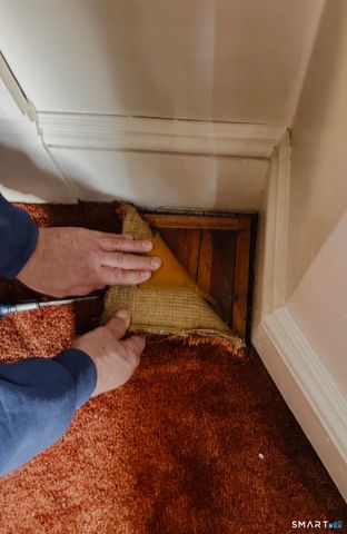 2 Parkmore Street, New Britain, CT 06051