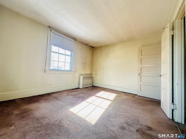 2 Parkmore Street, New Britain, CT 06051