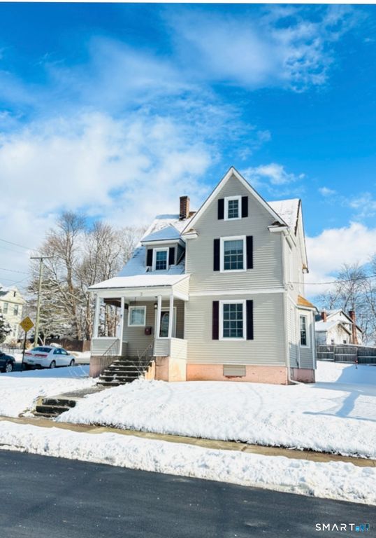 2 Parkmore Street, New Britain, CT 06051