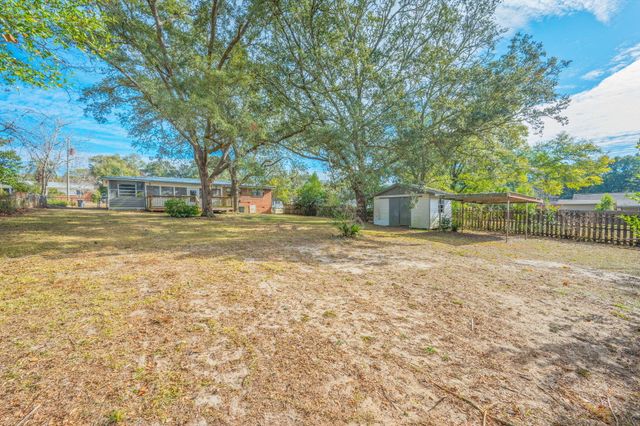 431 Andrew Drive, Valparaiso, FL 32580