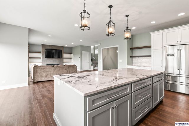 18701 Patrick Avenue, Omaha, NE 68022