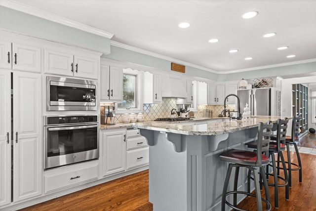 310 S Taliesin ROAD, Wales, WI 53183