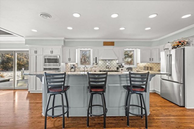 310 S Taliesin ROAD, Wales, WI 53183