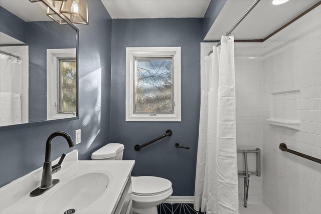 310 S Taliesin ROAD, Wales, WI 53183