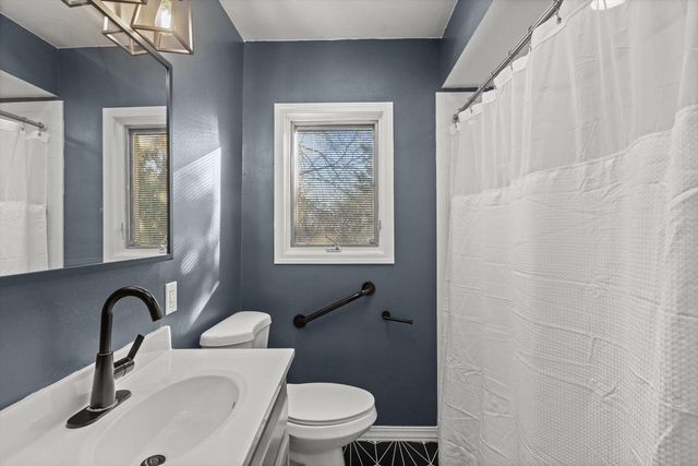 310 S Taliesin ROAD, Wales, WI 53183