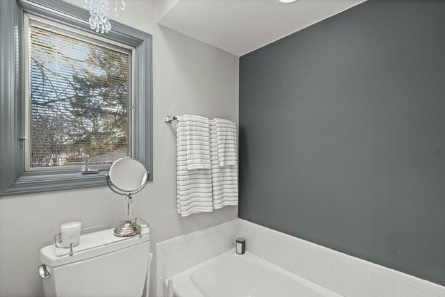 310 S Taliesin ROAD, Wales, WI 53183