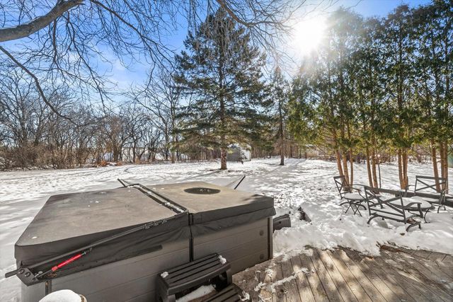 310 S Taliesin ROAD, Wales, WI 53183