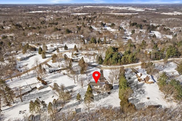 310 S Taliesin ROAD, Wales, WI 53183