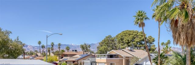 6735 Greengrove Drive, Las Vegas, NV 89103