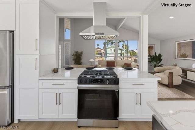 6735 Greengrove Drive, Las Vegas, NV 89103