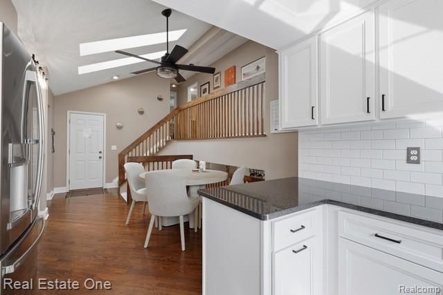 1353 Madison Drive, Troy, MI 48083