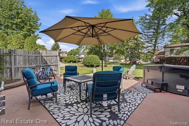1353 Madison Drive, Troy, MI 48083