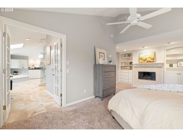 7028 Sw ARRANMORE Way, Portland, OR 97223