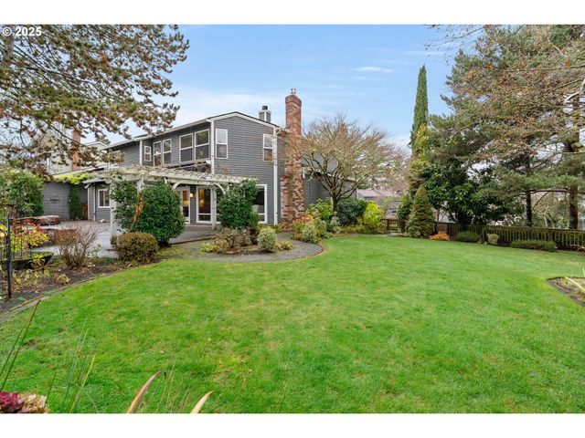 7028 Sw ARRANMORE Way, Portland, OR 97223