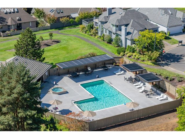 7028 Sw ARRANMORE Way, Portland, OR 97223