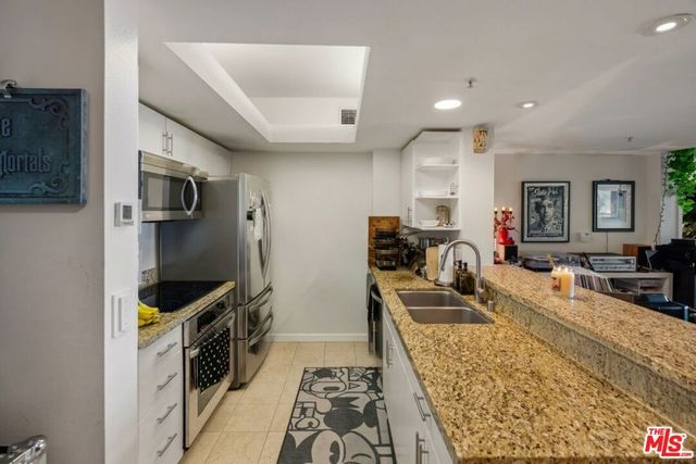 13700 Marina Pointe Drive 1126, Marina Del Rey, CA 90292