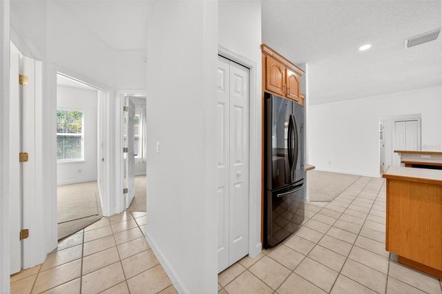 19337 SPRING OAK DRIVE, Eustis, FL 32736