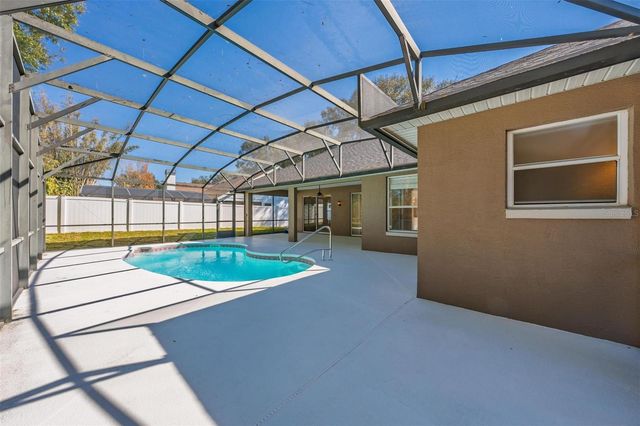 19337 SPRING OAK DRIVE, Eustis, FL 32736