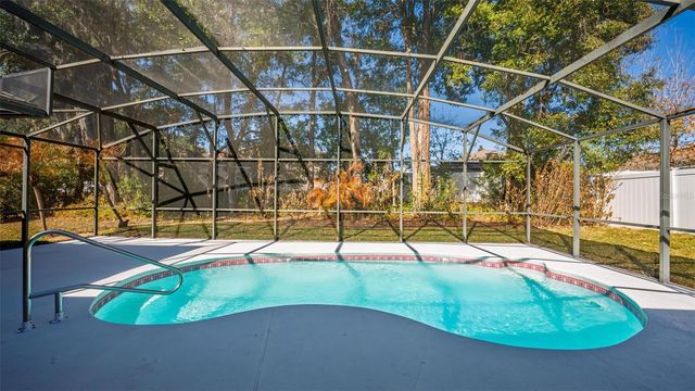 19337 SPRING OAK DRIVE, Eustis, FL 32736