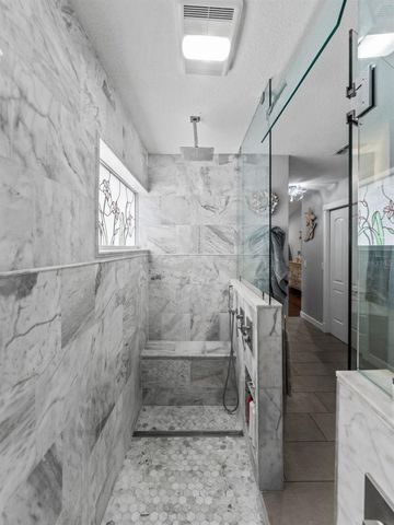 5200 CAMBERLEA AVENUE, Zephyrhills, FL 33541