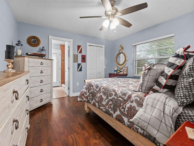 5200 CAMBERLEA AVENUE, Zephyrhills, FL 33541