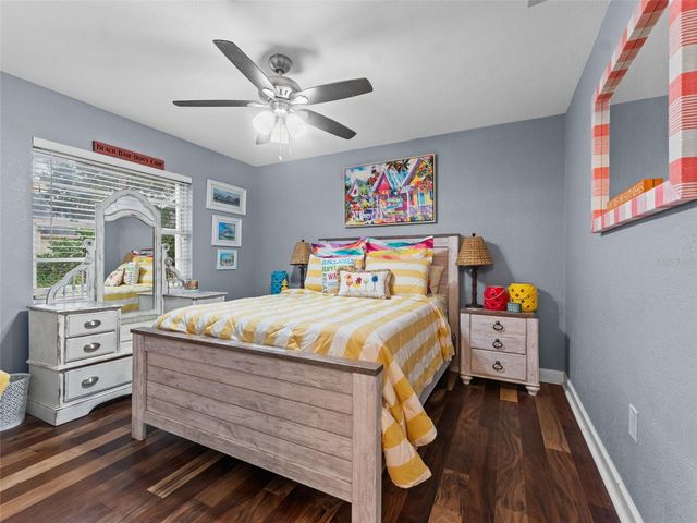 5200 CAMBERLEA AVENUE, Zephyrhills, FL 33541