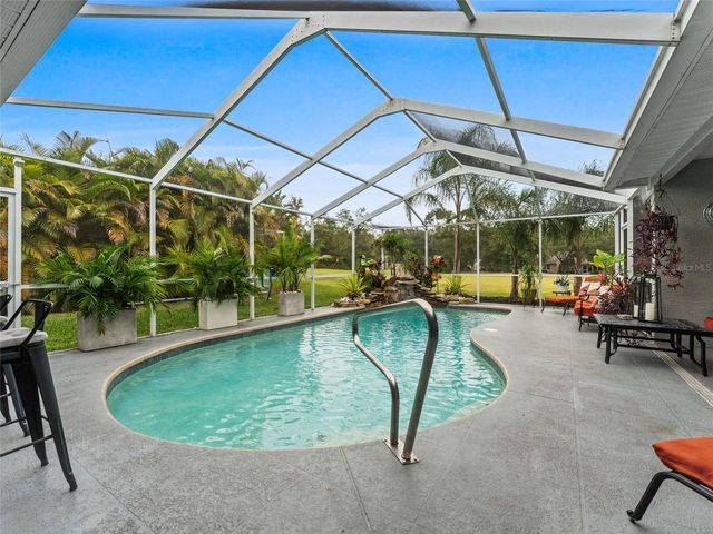 5200 CAMBERLEA AVENUE, Zephyrhills, FL 33541