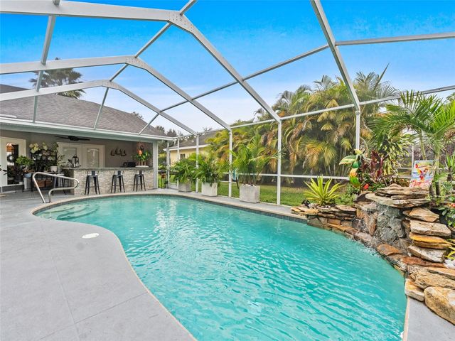 5200 CAMBERLEA AVENUE, Zephyrhills, FL 33541