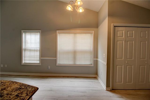 2660 Kentshire Way, Lawrenceville, GA 30044