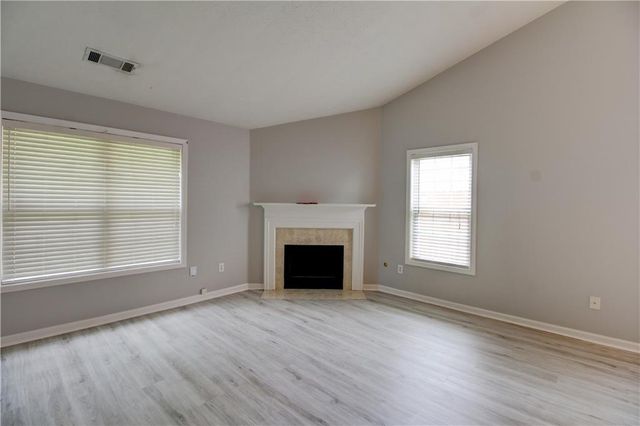 2660 Kentshire Way, Lawrenceville, GA 30044