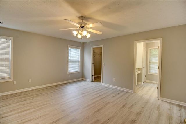 2660 Kentshire Way, Lawrenceville, GA 30044
