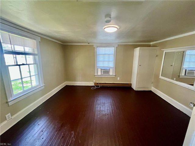 817 State ST, Chesapeake, VA 23323