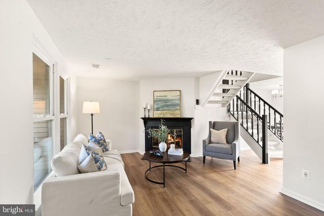 14297 FELTY PL, Woodbridge, VA 22193