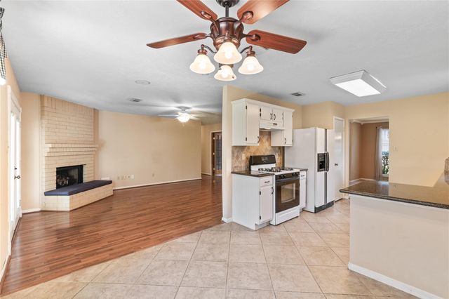 28806 Atherstone Street, Spring, TX 77386