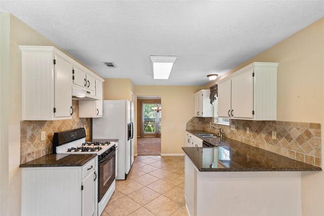 28806 Atherstone Street, Spring, TX 77386