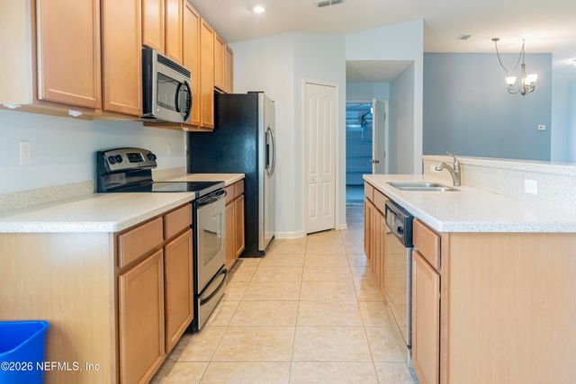 112 CELTIC WEDDING Drive, Jacksonville, FL 32259