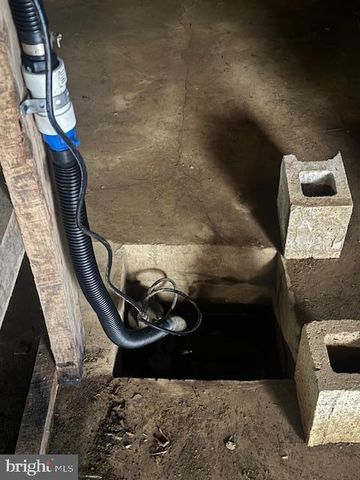 300 LOCUST ST, Burnham, PA 17009