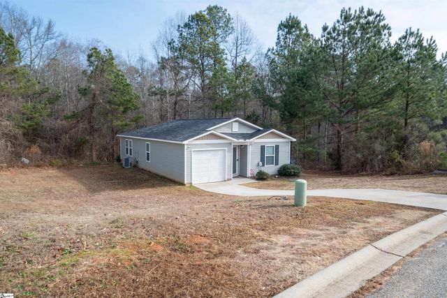 188 Queen Circle, Laurens, SC 29360